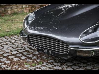 Jaguar+E Type